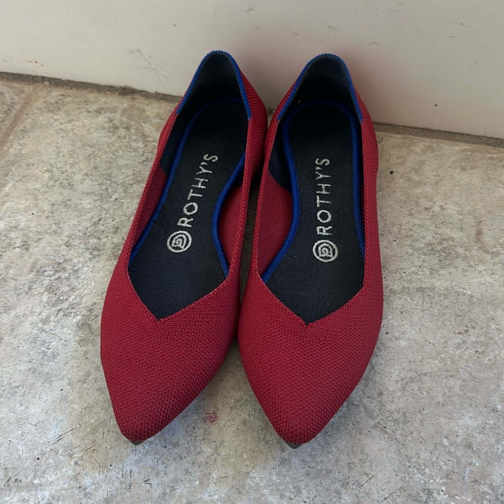 Red Rothy’s The Point flats, 8